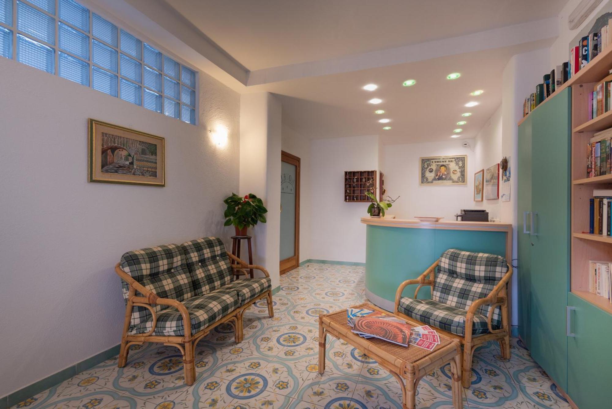 Hotel Villa Sirena Sant'Angelo  Buitenkant foto