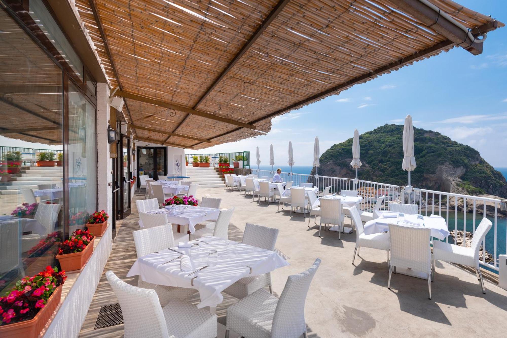 Hotel Villa Sirena Sant'Angelo  Buitenkant foto