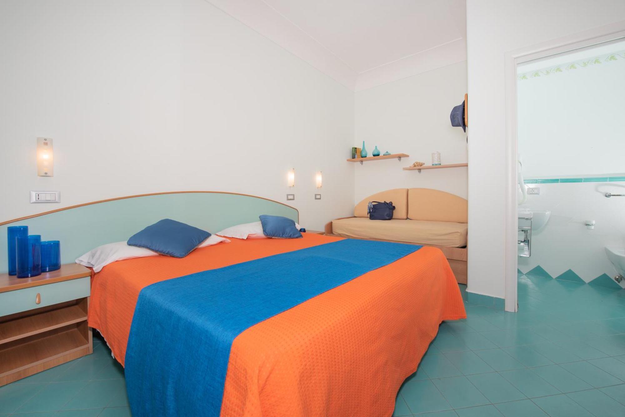 Hotel Villa Sirena Sant'Angelo  Buitenkant foto